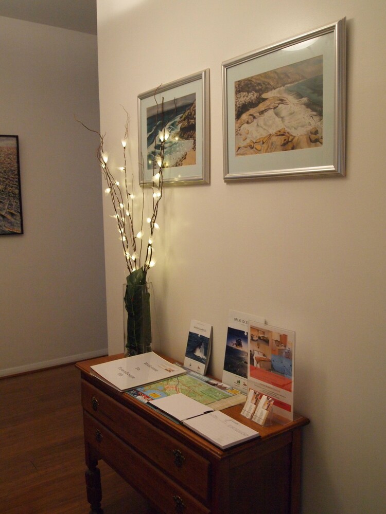 Townhouse 99 - Guestroom