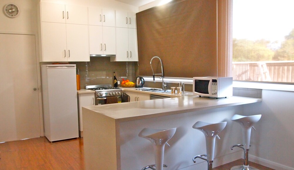 Townhouse 99 - In-Room Kitchen