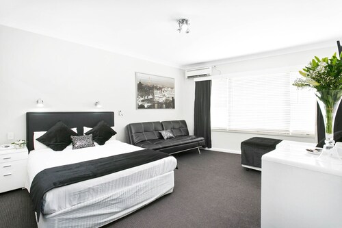 Airport Hotel Sydney