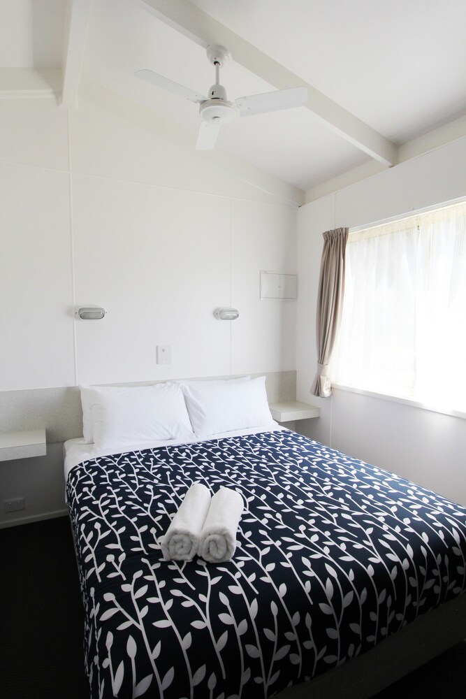 客室 (キャビン (Couples Cabin))