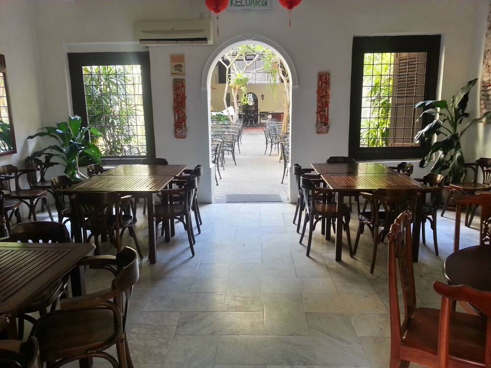 Salle de petit-déjeuner