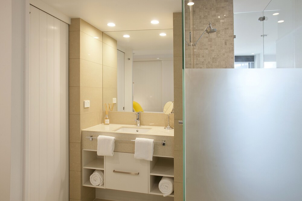 욕실 (스탠다드 스위트, 침실 1개 (Beachfront Spa Studio Penthouse))