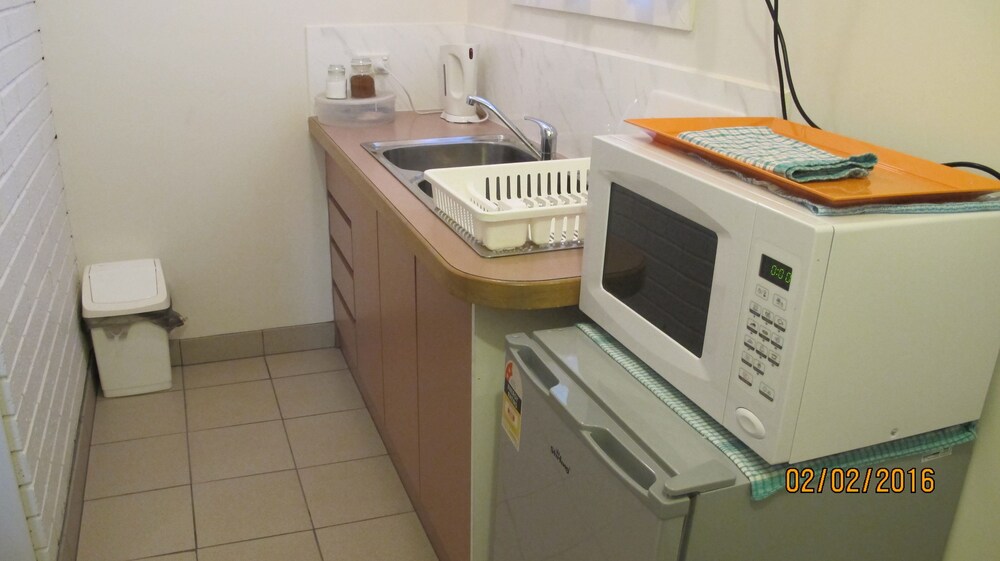 Standard Apartment, 1 Bedroom, Non Smoking, Balcony (2 nights Special) - In-Room Kitchen
