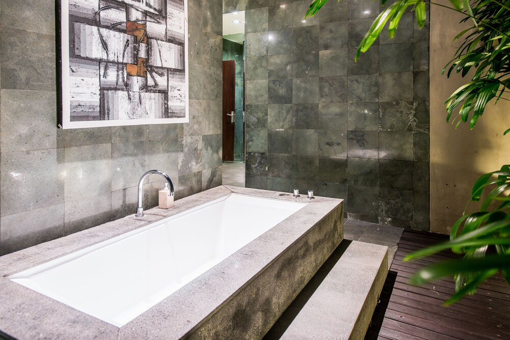 Villa, 3 Bedrooms, Private Pool - Bathroom