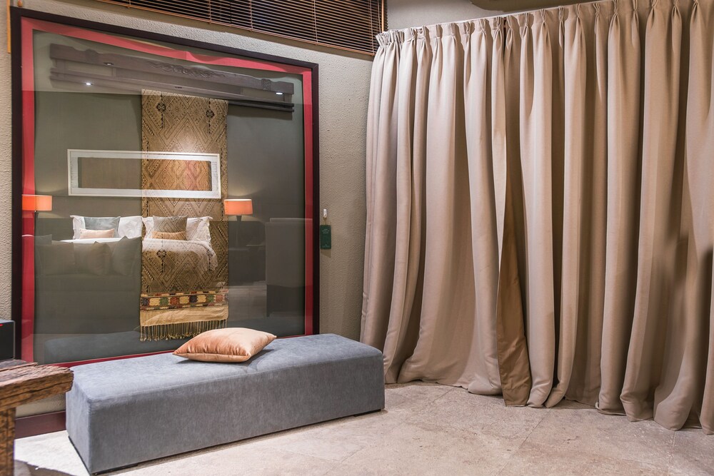 Studio - Guestroom