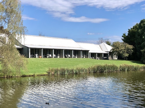Briars Country Lodge