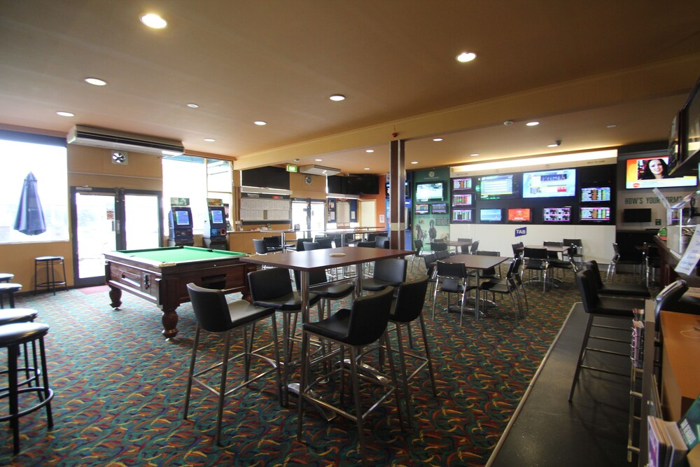 Sports Bar