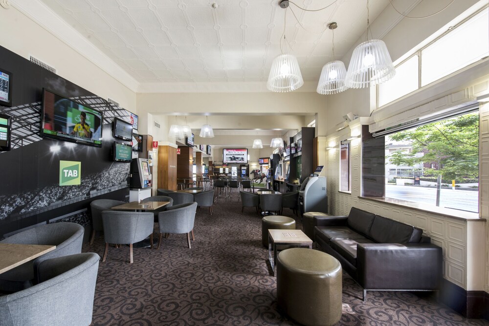 Sports Bar