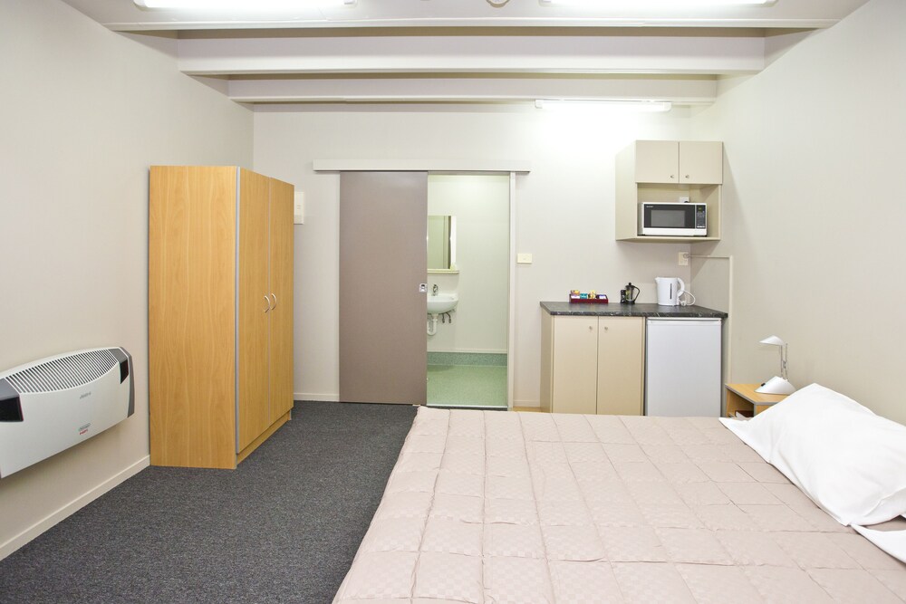 Double Room - Guestroom