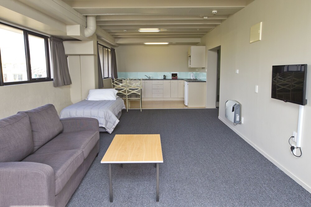 Apartment, 2 Bedrooms - Living Area
