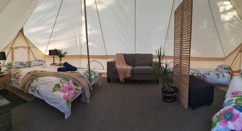 Zeehan Bush Camp