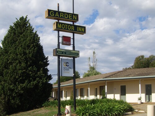 Garden Motor Inn