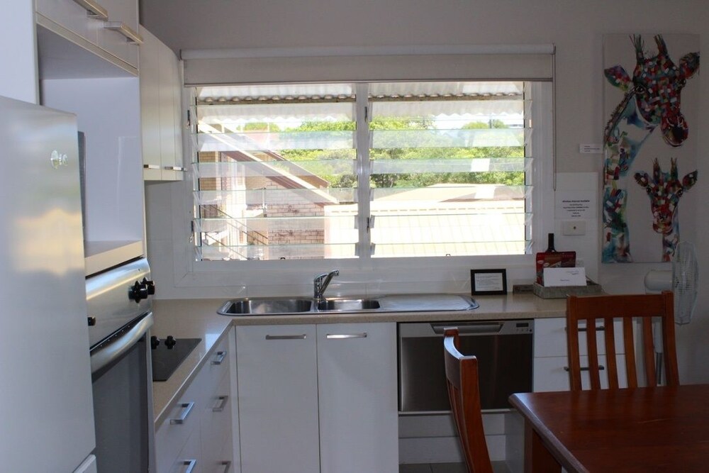 객실 내 주방 (빌라, 정원 전망 (4 - 1.5 Bedroom - small pet friendly ))