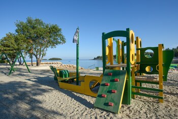 Childrens Play Area - Outdoor
