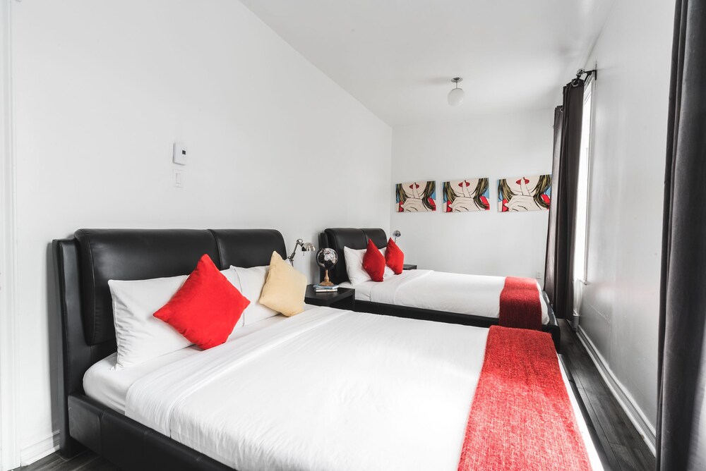 The Turntable - 2B - Guestroom