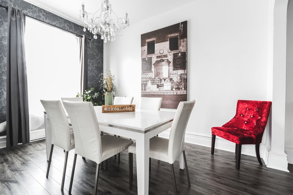 The Boudoir - 3B - Featured Image
