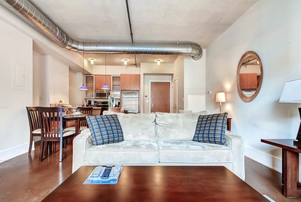 Apartment, 1 Bedroom - Living Room