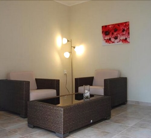 Apartment, 1 Bedroom - Living Room