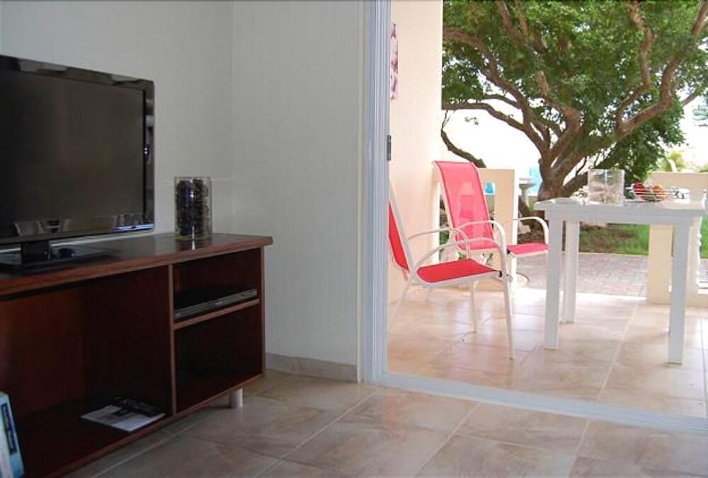 Apartment, 1 Bedroom - Living Area