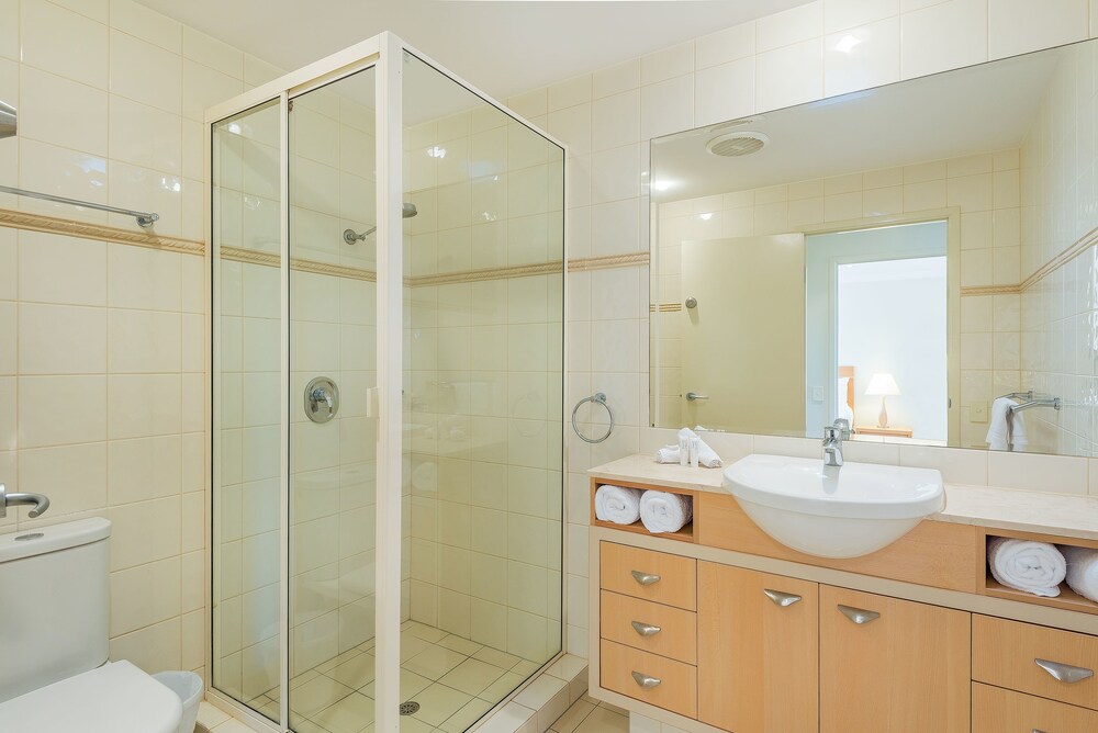 3 Bedroom Villa - Bathroom