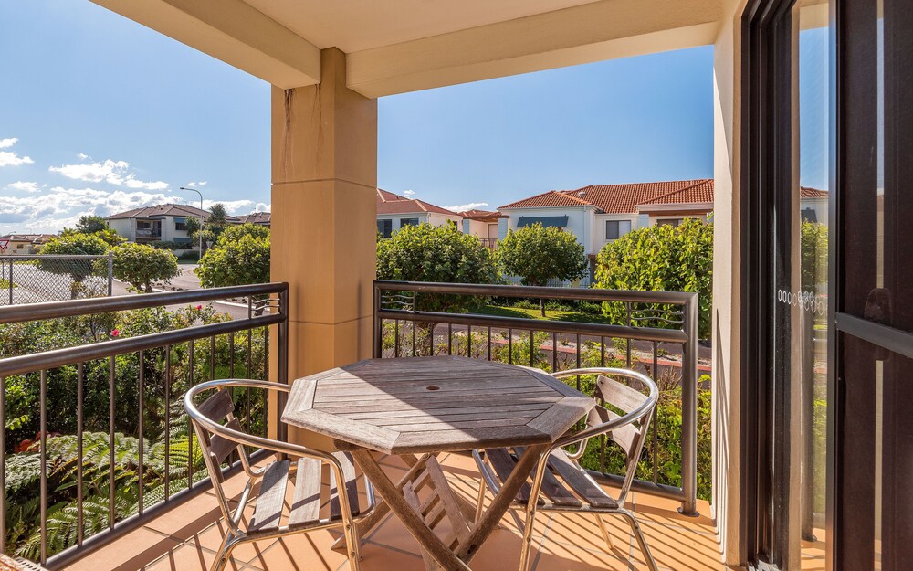 2 Bedroom Garden Townhouse - Balcony