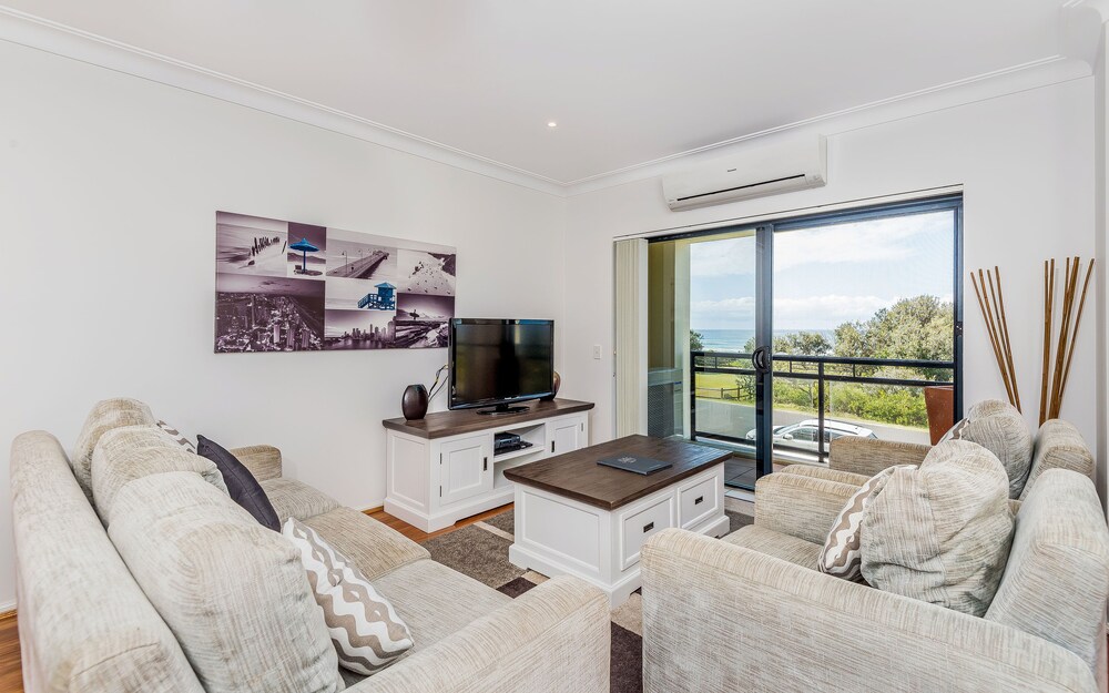 3 Bedroom Ocean Front Apartment First Floor - Living Area