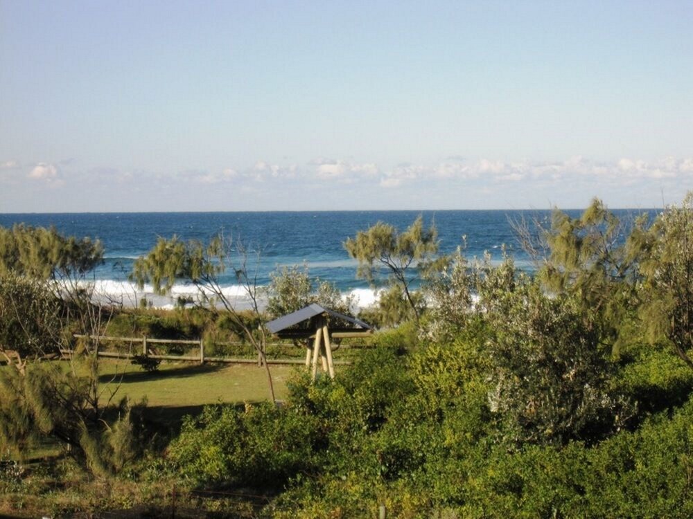 2 Bedroom Ocean Front Apartment First Floor - Guestroom View