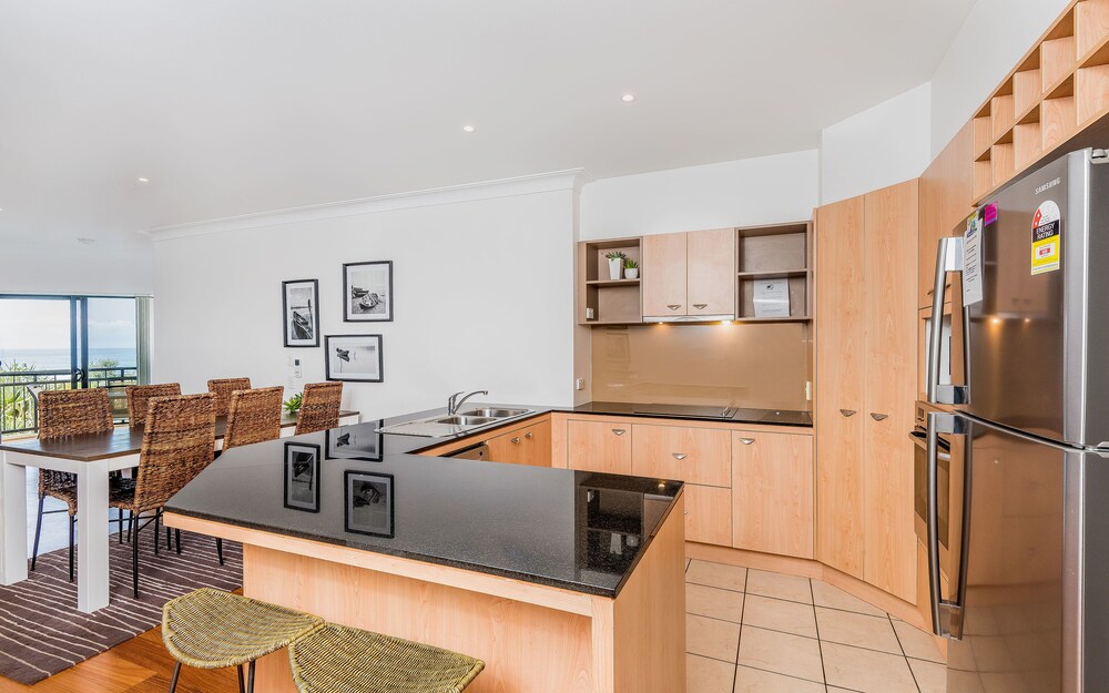 3 Bedroom Ocean Front Apartment First Floor - In-Room Kitchenette