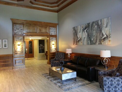 Ashton Inn & Suites