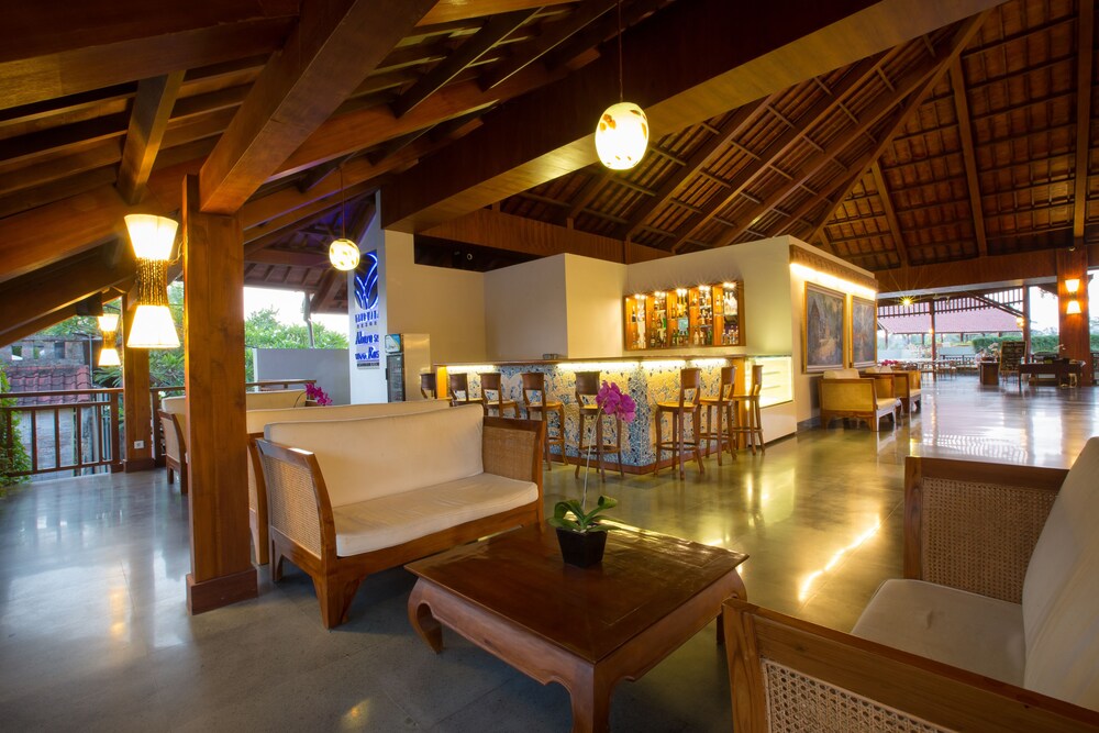 Lounge Hotel