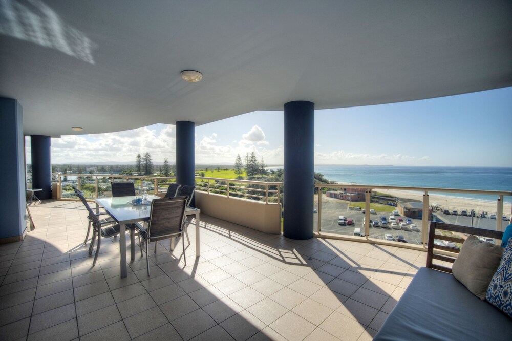 Apartment, 3 Bedrooms, Beach View - Terrace/Patio
