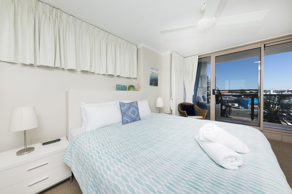 Apartment, 2 Bedrooms, Ocean View - Guestroom