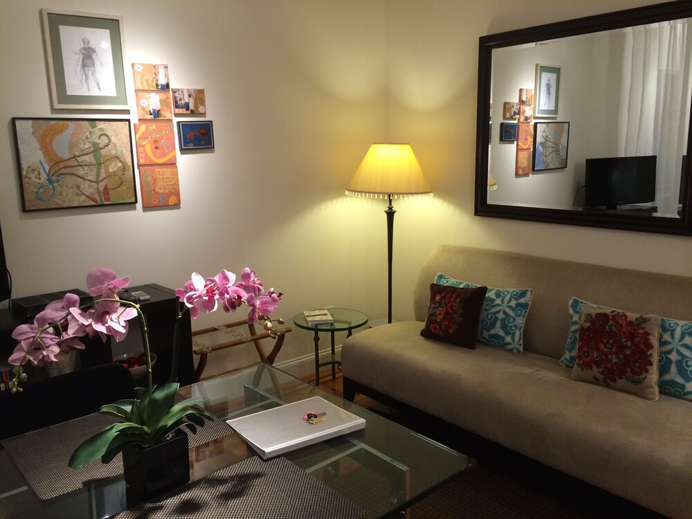 Large Prewar Studio, W65th/Broadway - Living Area