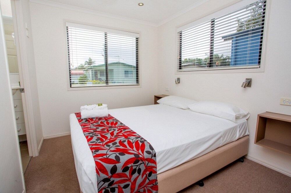 X - Deluxe Villa Hub - Guestroom