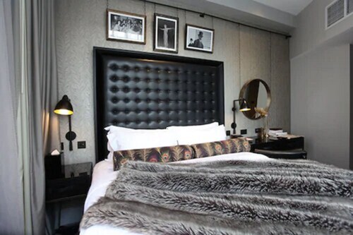 Hotel Gotham