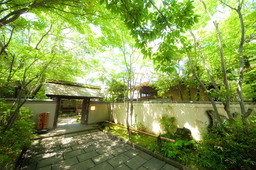 Yufuin Onsen Ryotei Tanokura