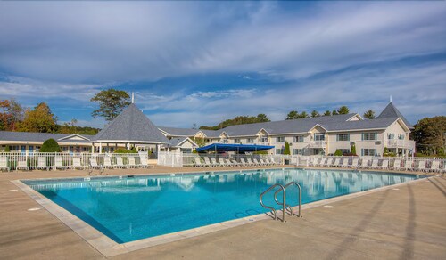 Ogunquit Hotel & Suites