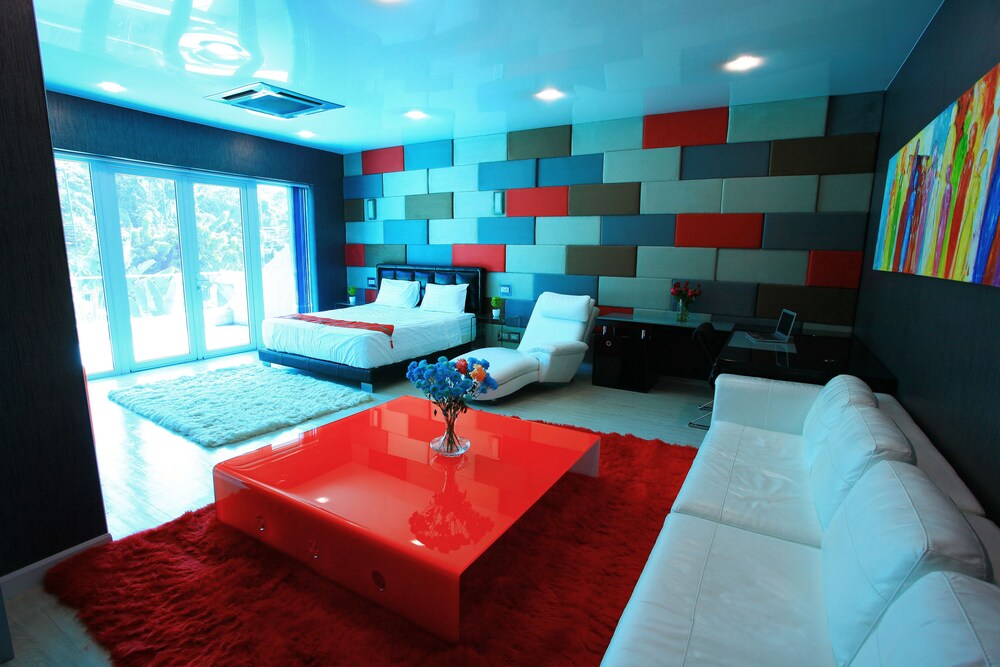 객실 (Villa with Private Pool )