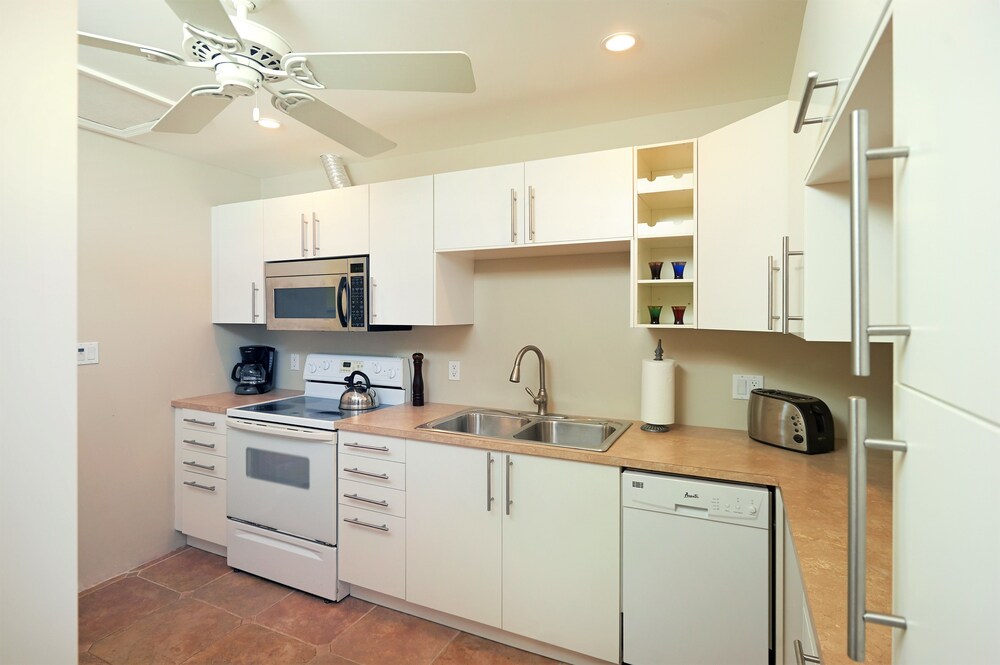 In-Room Kitchen