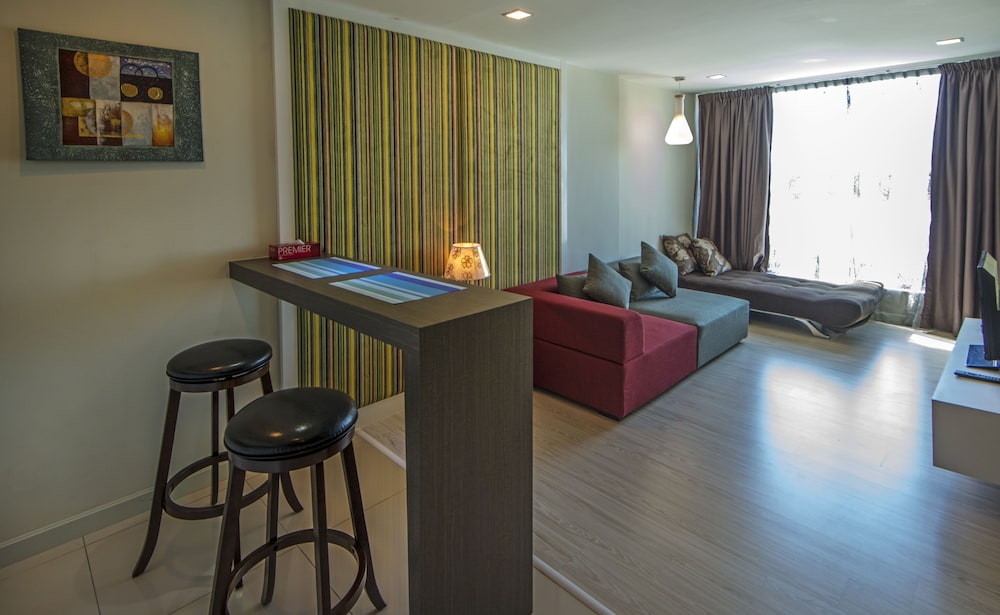 Family Suite, 2 Bedrooms - Guestroom