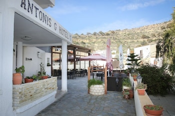 Antonis G. Hotel Apartments