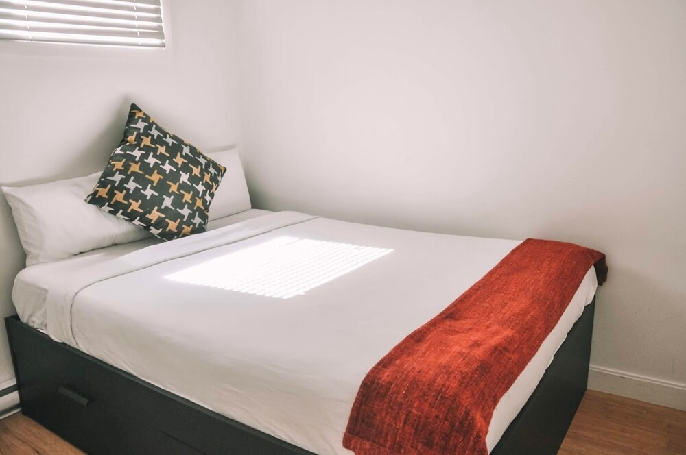 Quartier des spectacles, PA - 307A - Guestroom