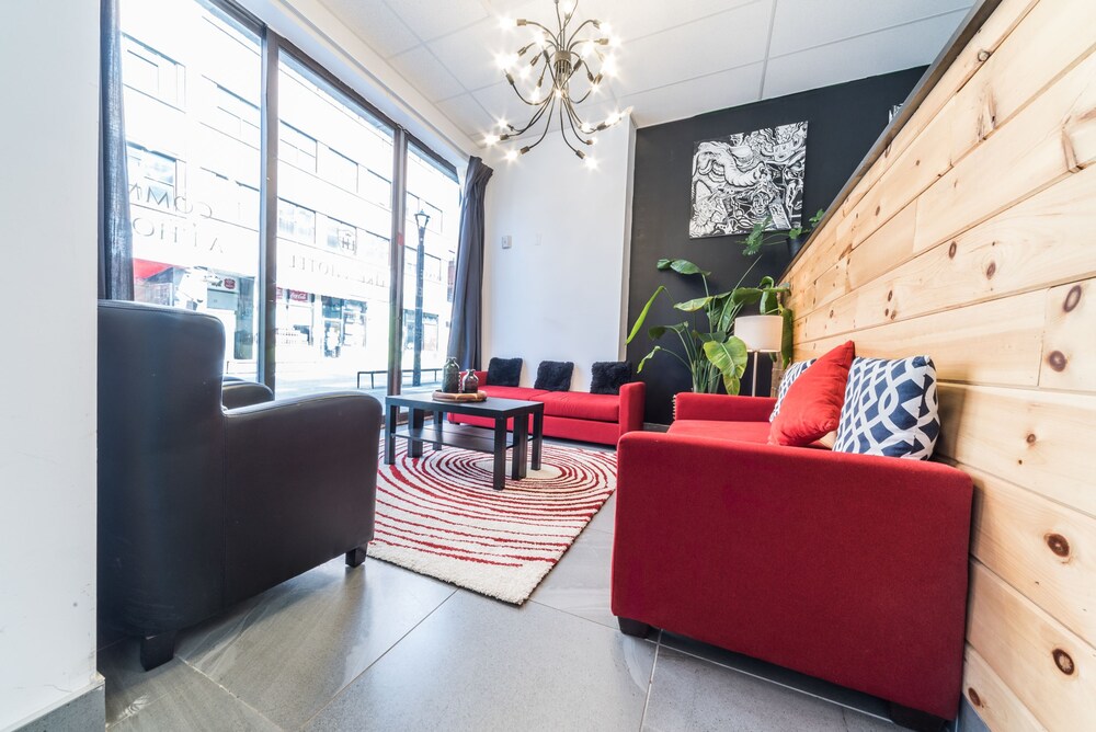 Superior Apartment, 5 Bedrooms - Guestroom