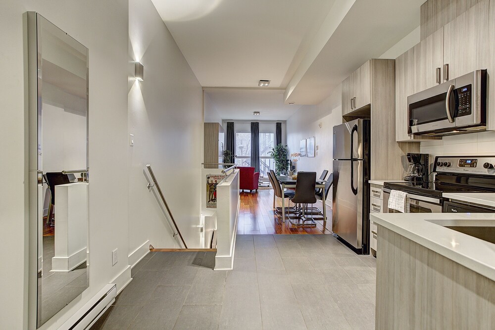 In-Room Kitchen