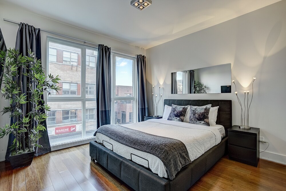 Quartier des spectacles, PA - St-Dominique - Guestroom