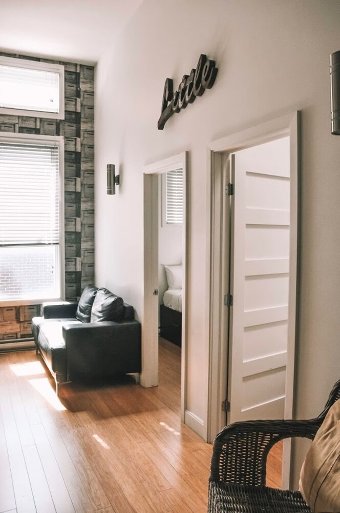 Quartier des spectacles, PA - 307A - Guestroom