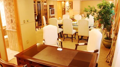 Sala de jantar (no quarto)