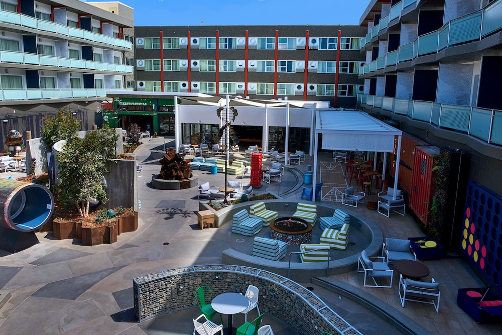 Courtyard, Hotel Zephyr San Francisco