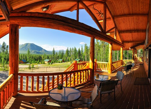 Glacier Outdoor Center