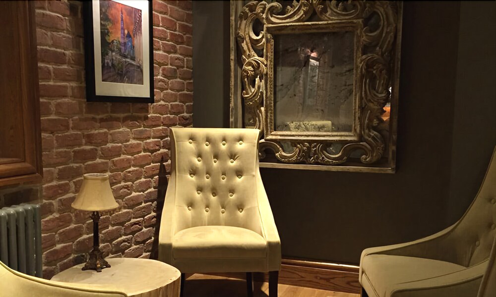 Executive Lounge
